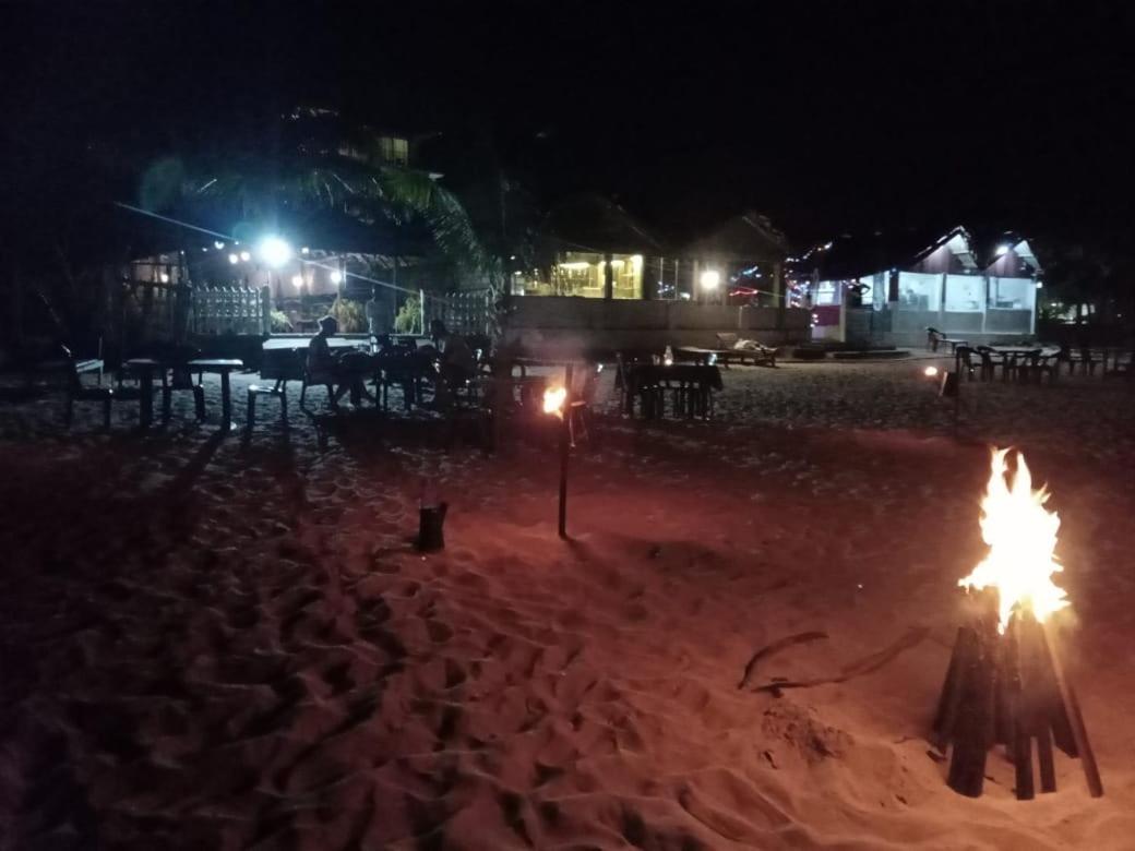 Elegant Green Beach Resort 亭可马里 外观 照片