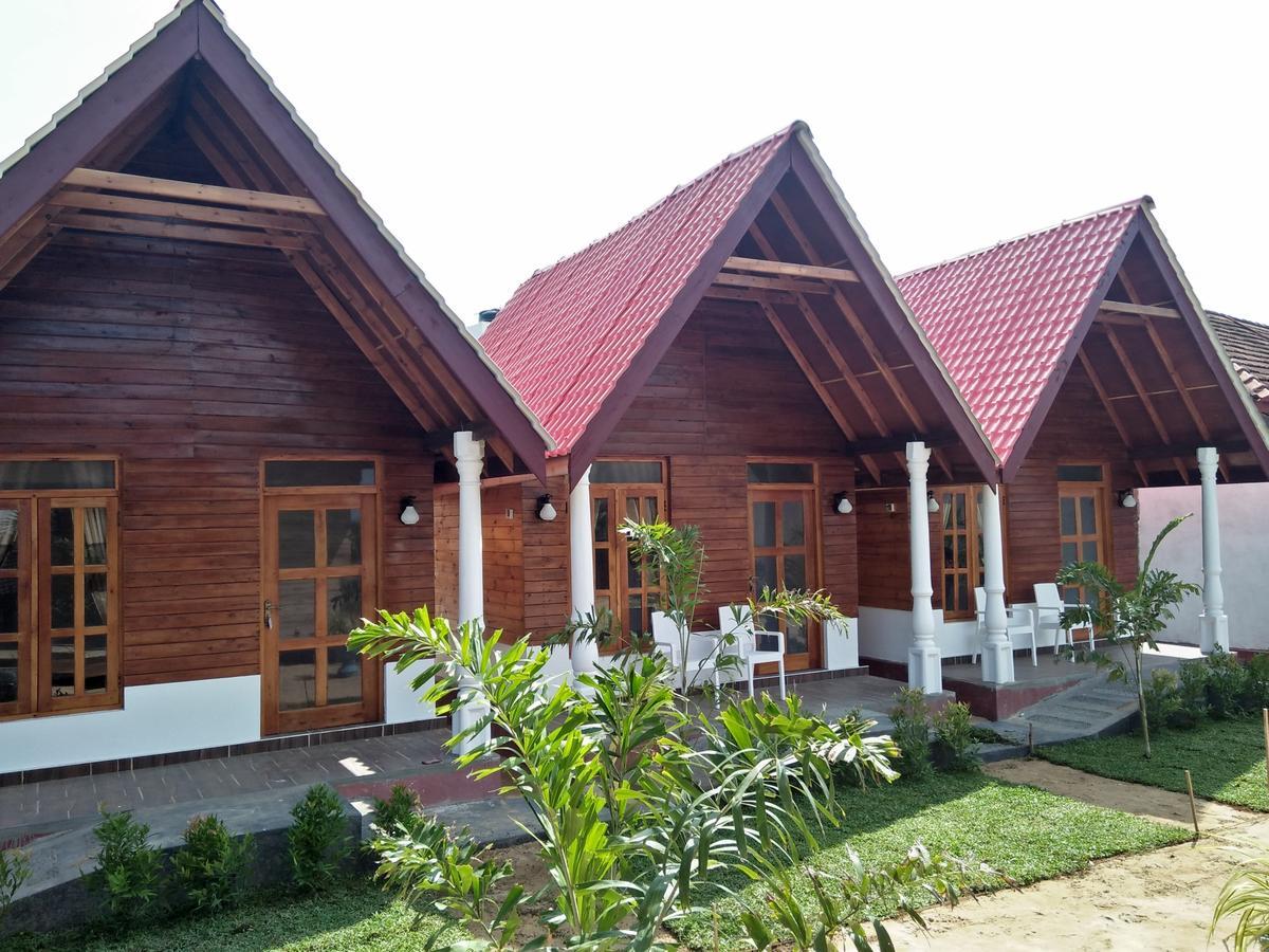 Elegant Green Beach Resort 亭可马里 外观 照片