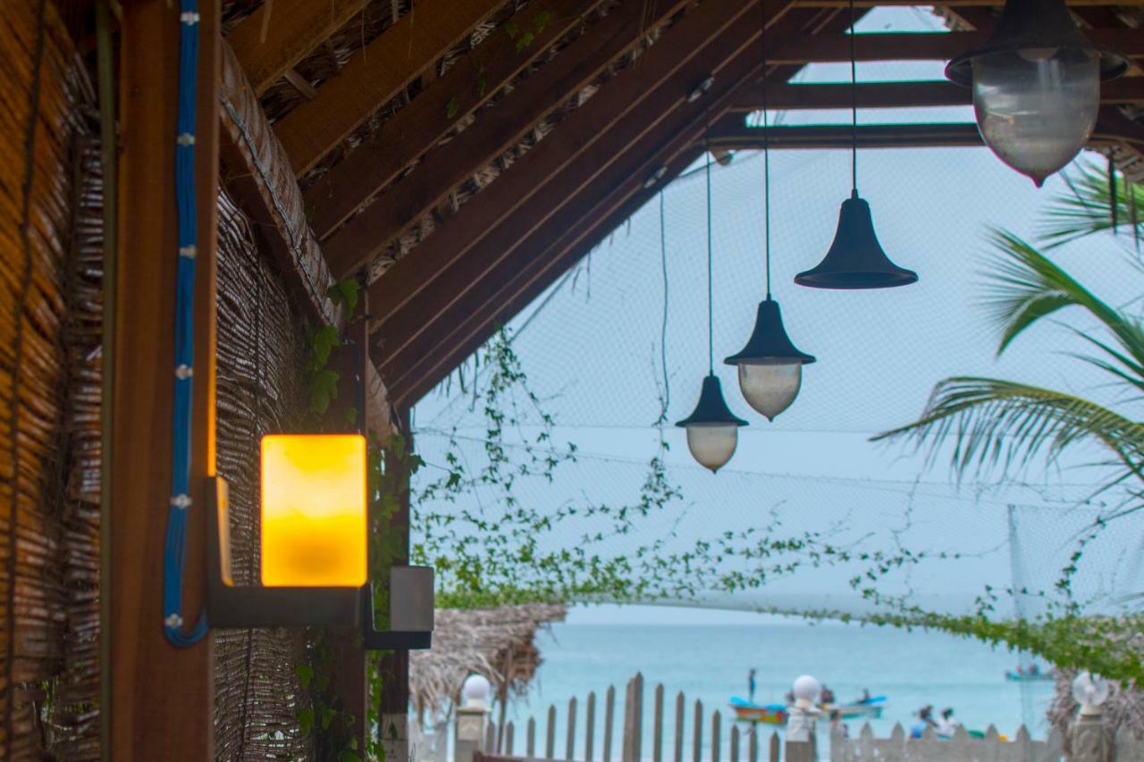 Elegant Green Beach Resort 亭可马里 外观 照片